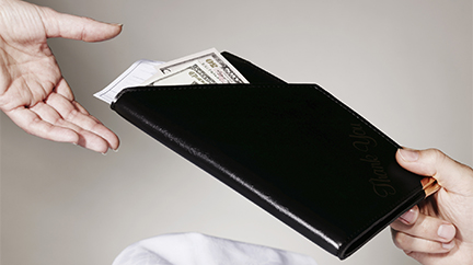 Overtime pay for tipped employees in Florida - Bayview Payroll Services is a local Miami Payroll Company